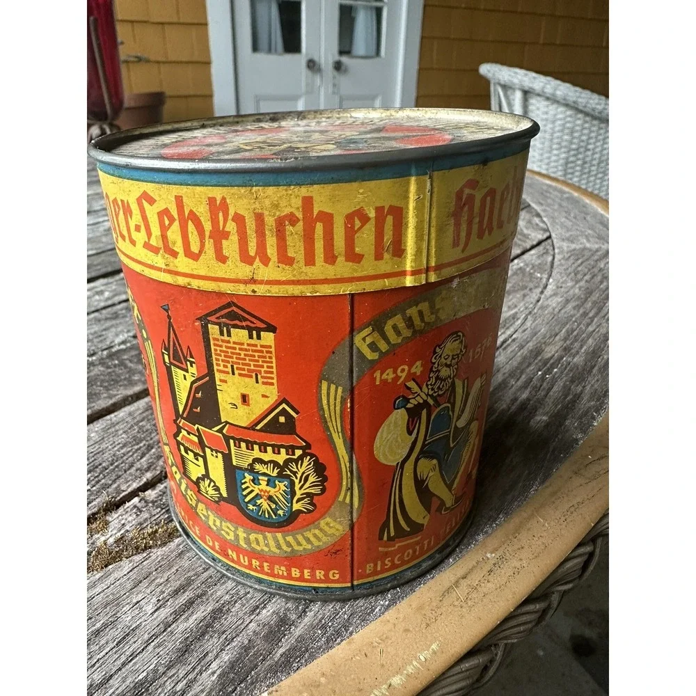 VINTAGE CHRISTIAN GERMAN JESUS MARY HAEBERLEIN METZGER SPICED CAKES TIN CAN